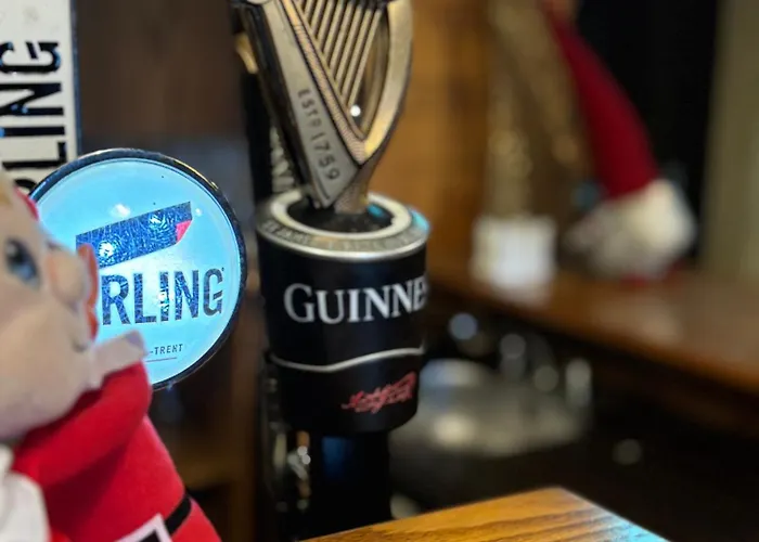 Отель The Lanterns 2*